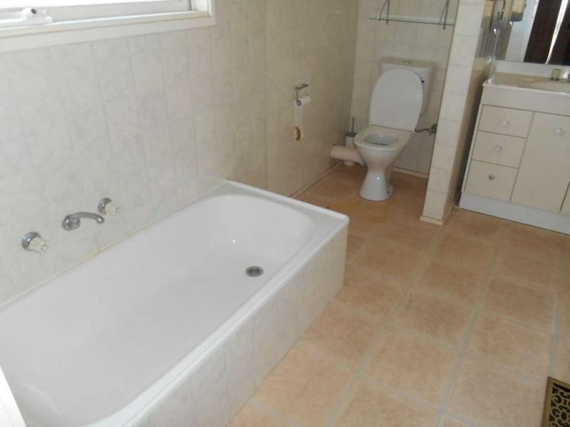 17 Tinks Road, Narre Warren VIC 3805