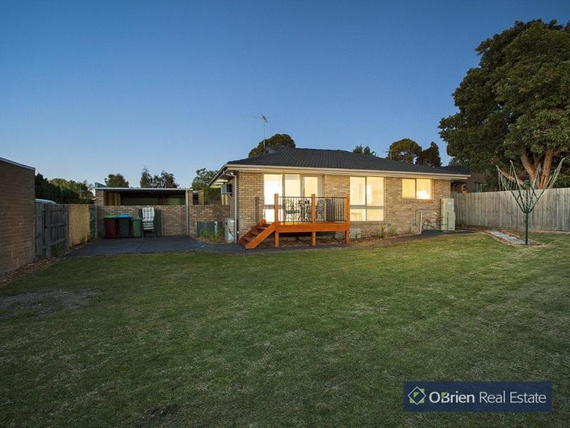 9 Belsize Court, Endeavour Hills VIC 3802