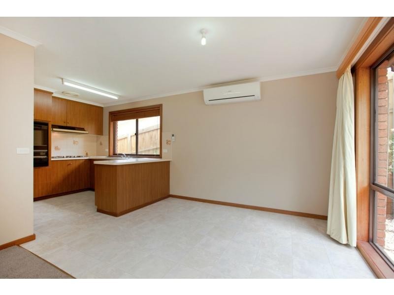 24 Paterson Street, Drouin VIC 3818