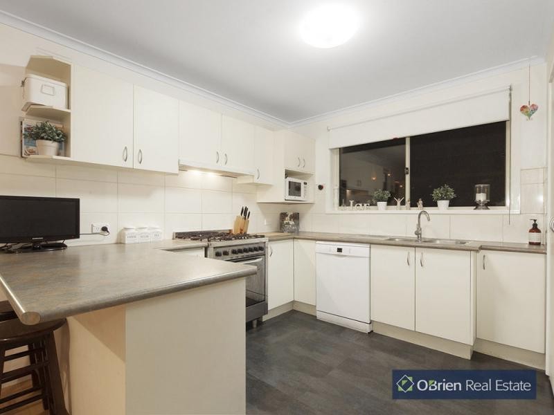 7 Manyung Court, Mulgrave VIC 3170