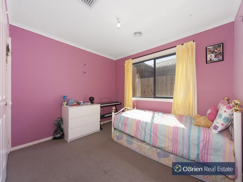29 Pharaoh Drive, Cranbourne VIC 3977