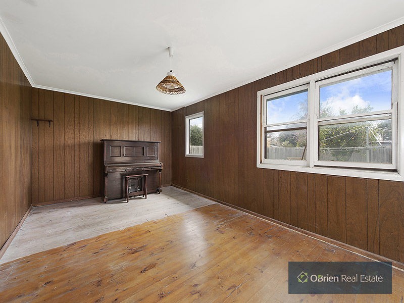 4 Linden Avenue, Cheltenham VIC 3192