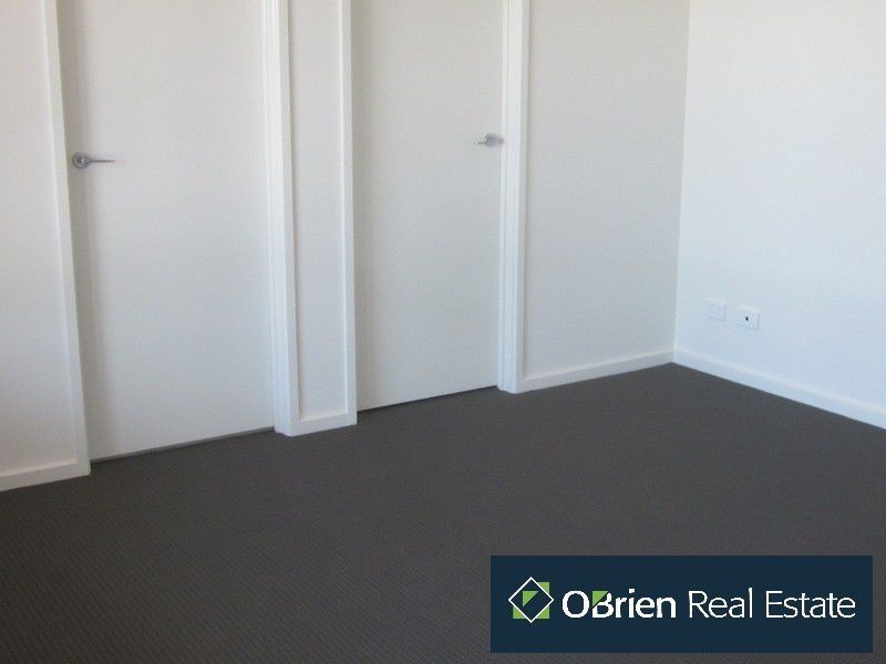 1 Avebury Place, Officer VIC 3809