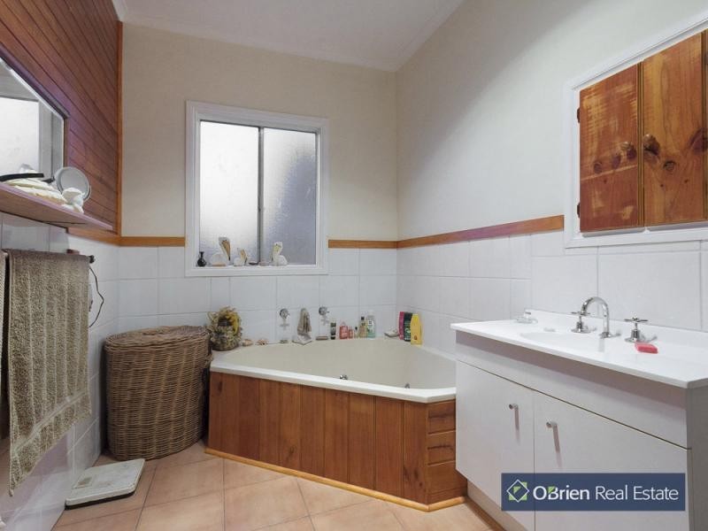 4 Mickle Street, Tooradin VIC 3980