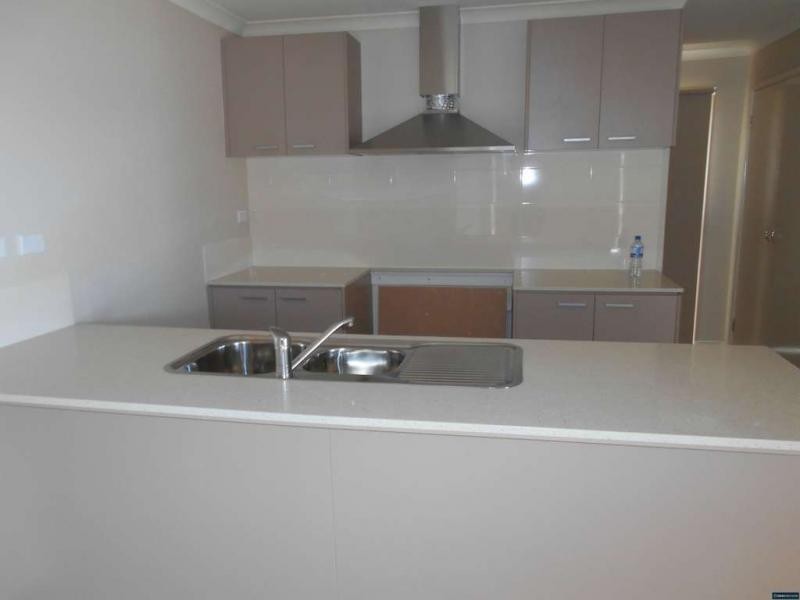 46 Macumba Drive, Clyde North VIC 3978