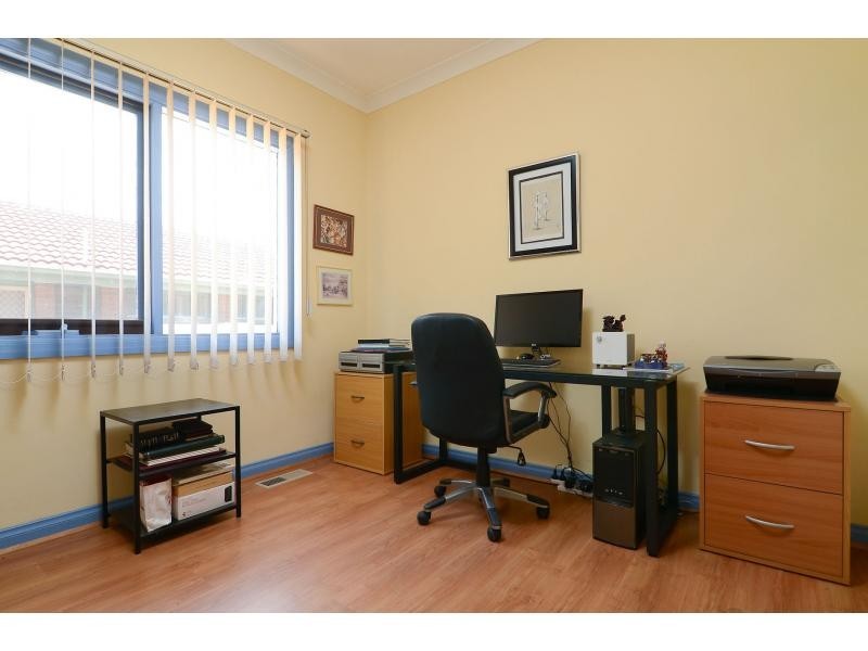 25 Ainsleigh Court, Cranbourne VIC 3977