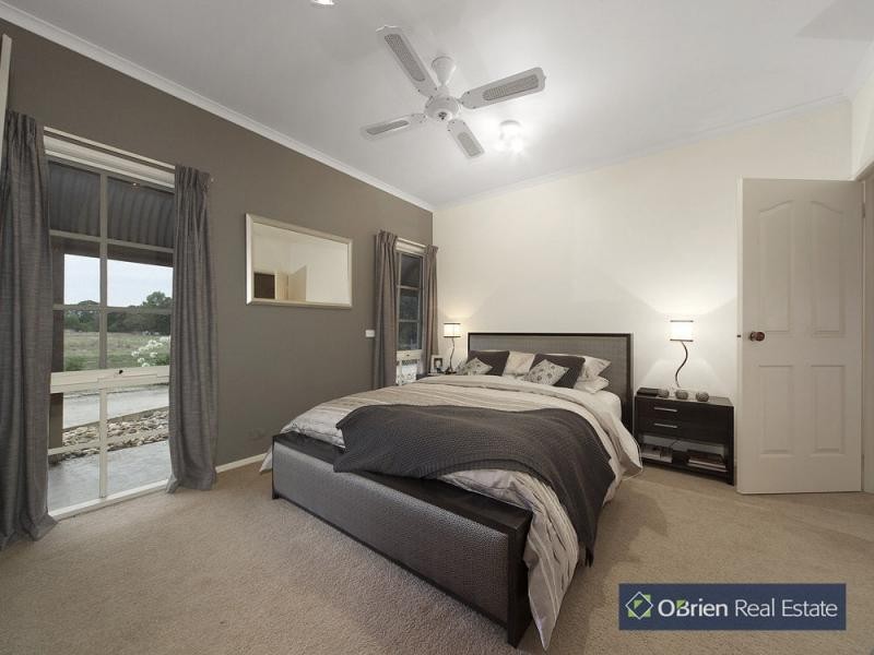 60 Landale Rd, Tooradin VIC 3980