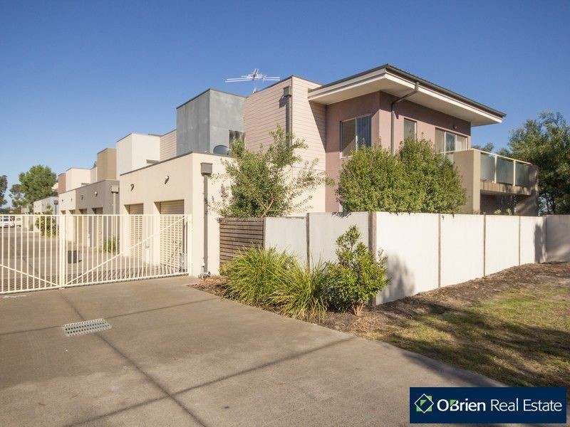 27/25 Lats Avenue, Carrum Downs VIC 3201
