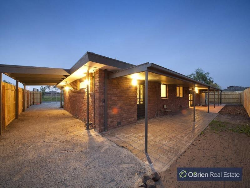 58 Normanby Street, Cranbourne VIC 3977