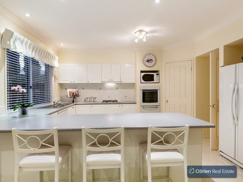 7 The Oval, Berwick VIC 3806