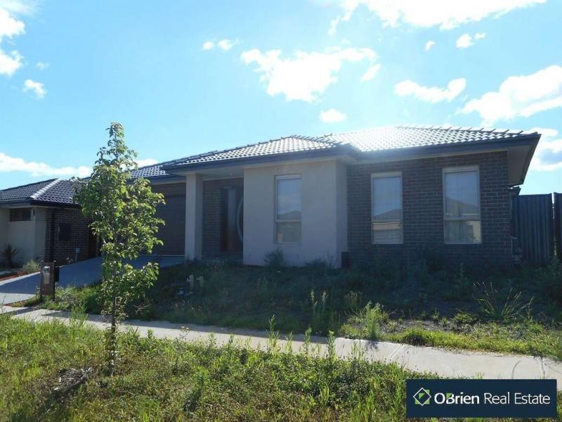 29 Forest Drive, Clyde North VIC 3978