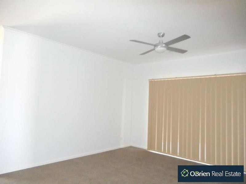 29 Forest Drive, Clyde North VIC 3978