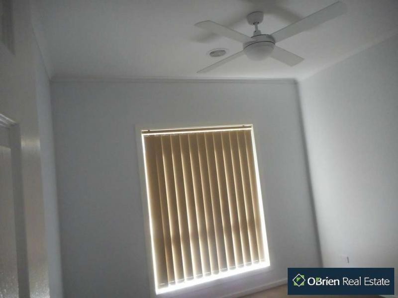 29 Forest Drive, Clyde North VIC 3978