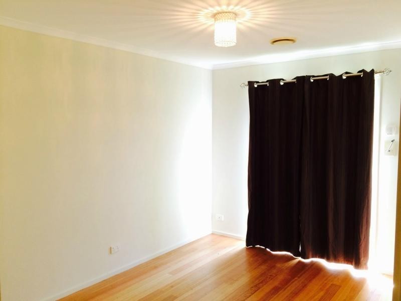 4 Topaz Place, Narre Warren VIC 3805