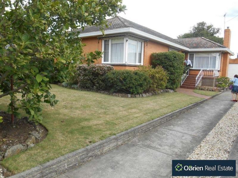 8 Kent Road, Narre Warren VIC 3805