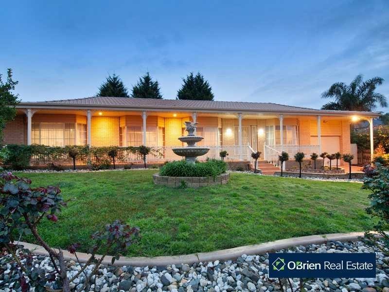 5 Laurus Court, Narre Warren VIC 3805