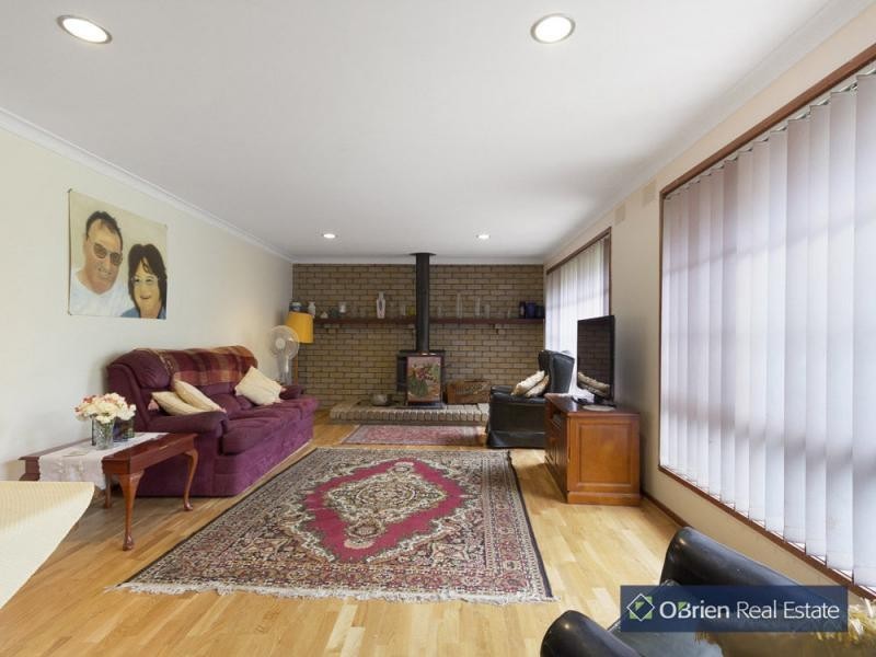 285 Berwick Cranbourne Road, Cranbourne VIC 3977