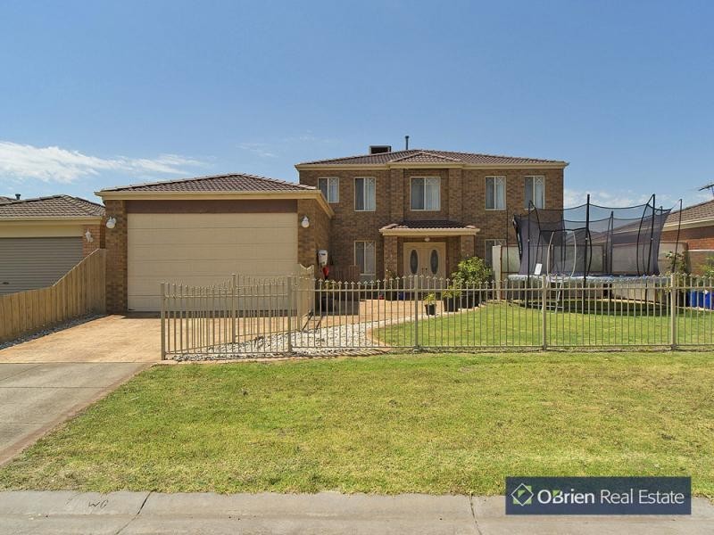 16 Pendle Close, Narre Warren South VIC 3805