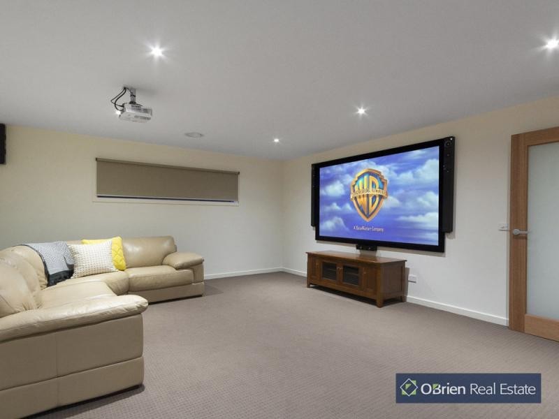 44 Fishermans Drive, Blind Bight VIC 3980