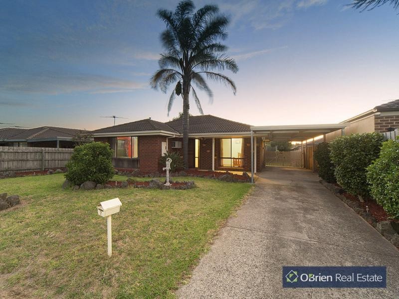 7 Carly Close, Narre Warren South VIC 3805