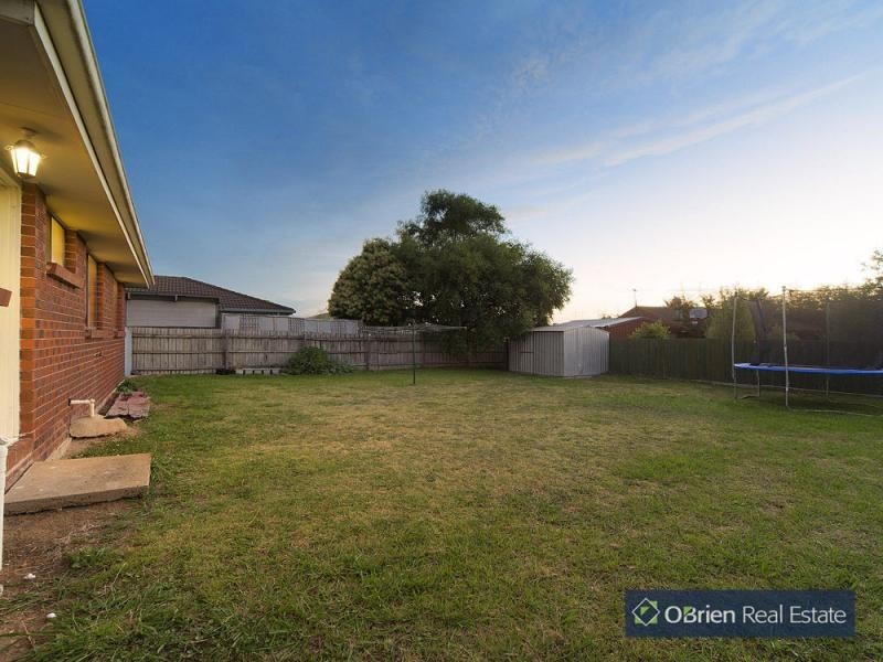 7 Carly Close, Narre Warren South VIC 3805