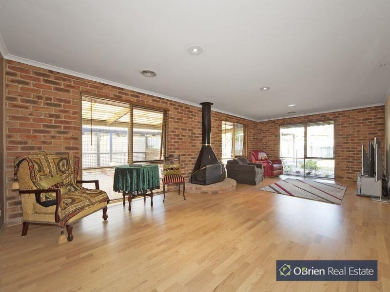 24 Feltham Street, Pearcedale VIC 3912