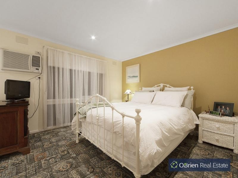 162 Craig Road, Devon Meadows VIC 3977