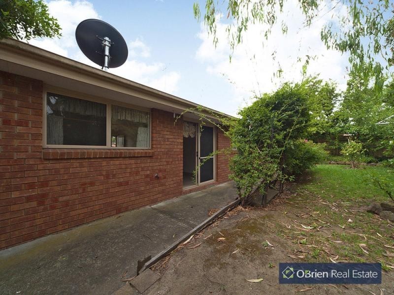 14 Cumberland Chase, Hampton Park VIC 3976