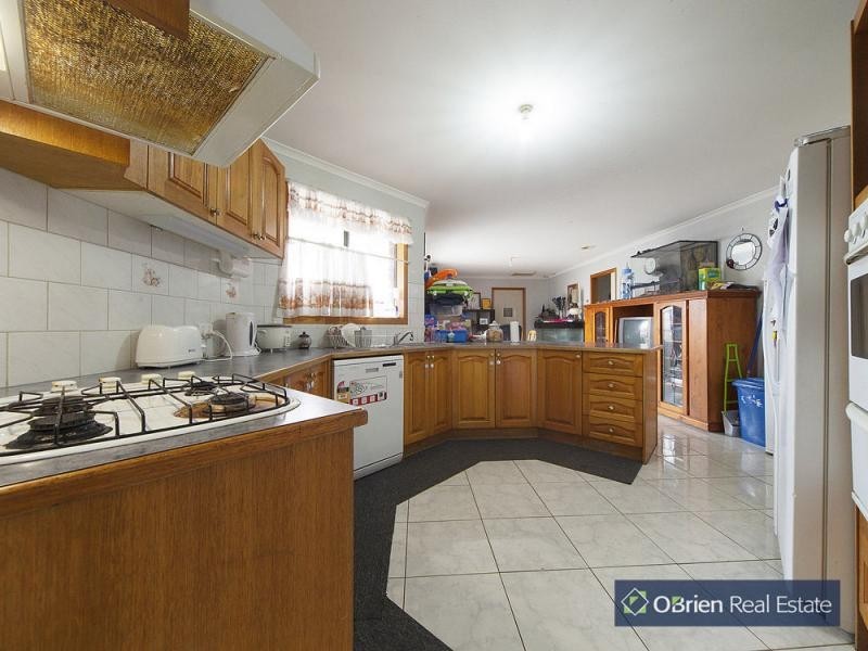 53 Ivan Crescent, Hampton Park VIC 3976