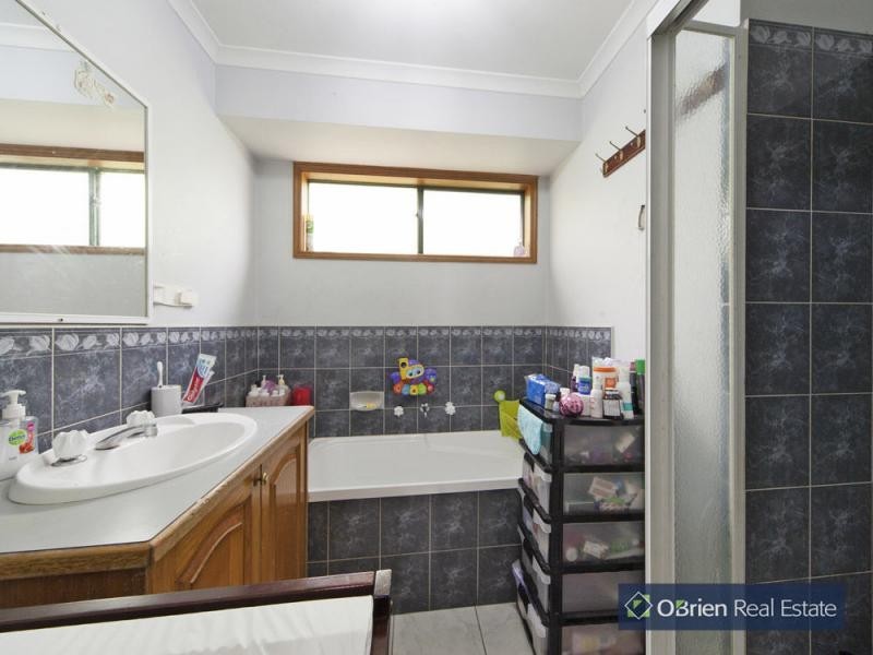 53 Ivan Crescent, Hampton Park VIC 3976