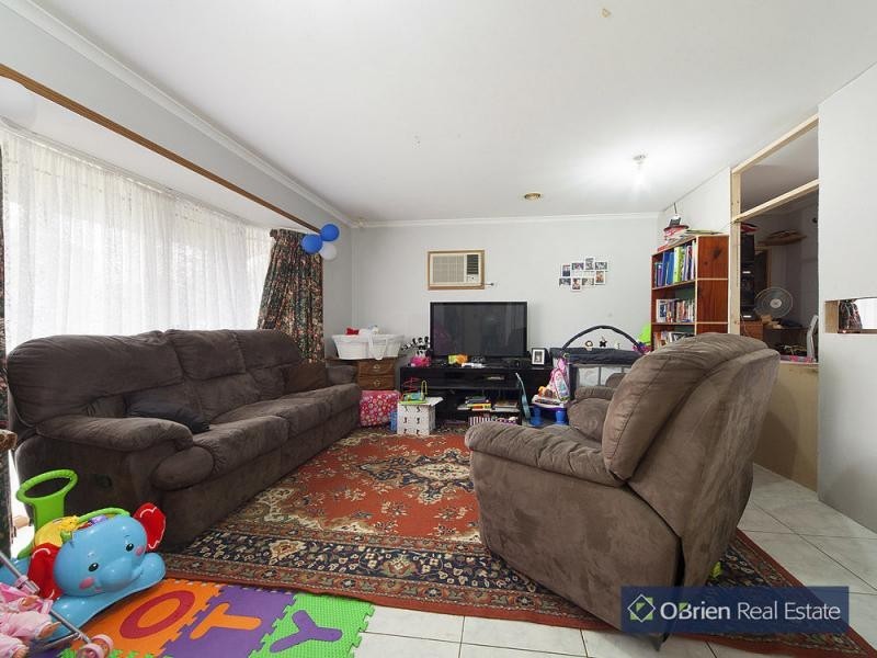 53 Ivan Crescent, Hampton Park VIC 3976