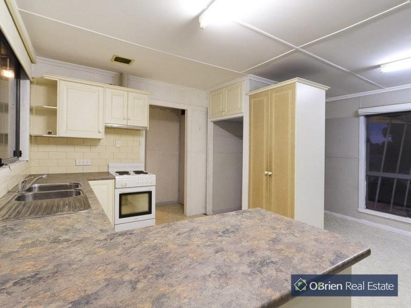 24 Henry Street, Koo Wee Rup VIC 3981