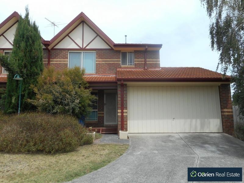 22/8 Monteith Crescent, Endeavour Hills VIC 3802