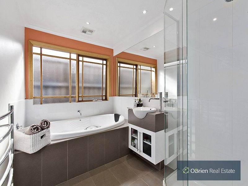 5 Evan Street, Parkdale VIC 3195