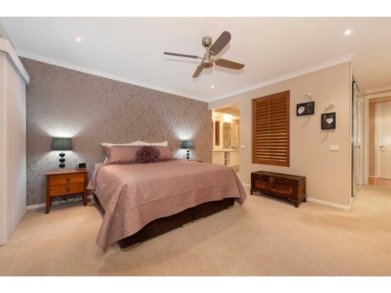 57 Cambridge Drive, Berwick VIC 3806