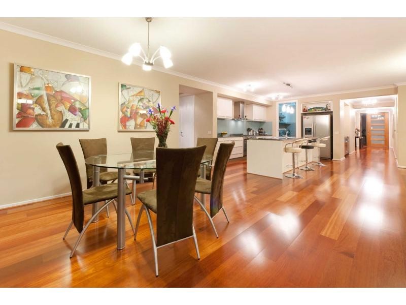 57 Cambridge Drive, Berwick VIC 3806