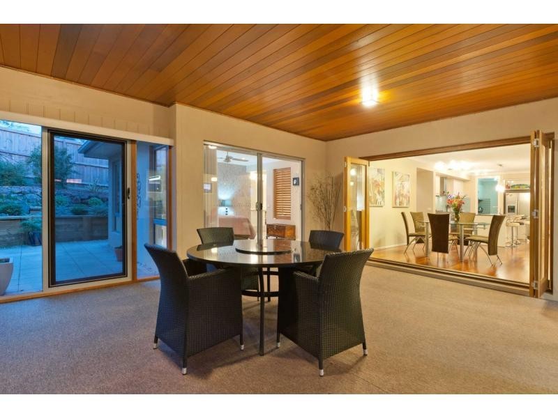 57 Cambridge Drive, Berwick VIC 3806