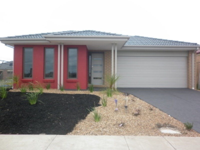 98 Sabel Drive, Cranbourne North VIC 3977