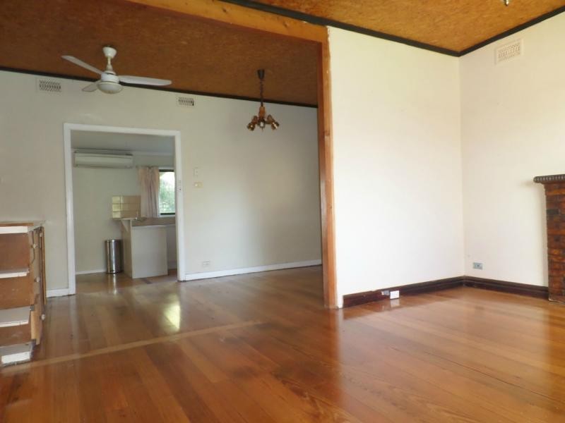 62 Thames Promenade, Chelsea VIC 3196