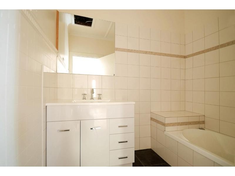 13 Ashmore Avenue, Mordialloc VIC 3195