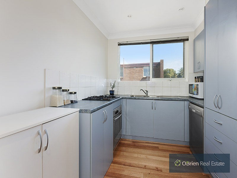 8/1 Blagdon Street, Cheltenham VIC 3192