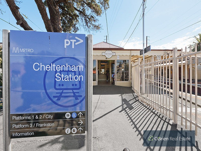 8/1 Blagdon Street, Cheltenham VIC 3192