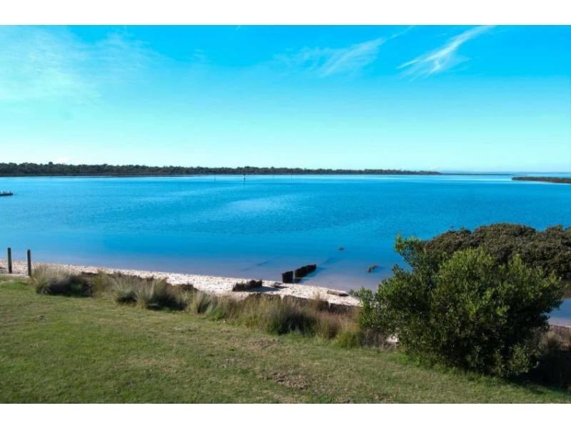 19 Anchorage Drive, Blind Bight VIC 3980