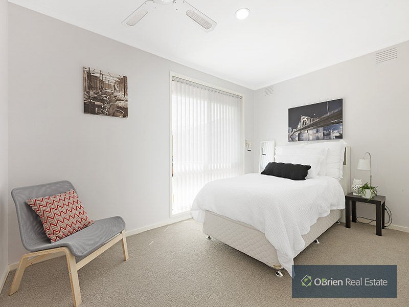 10/7 Percy Street, Mordialloc VIC 3195