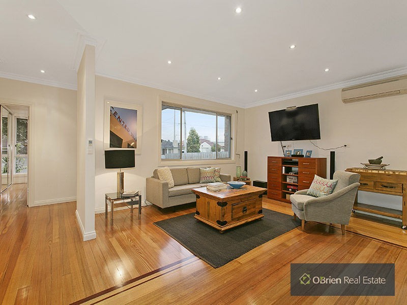 19 Cobham Street, Cheltenham VIC 3192