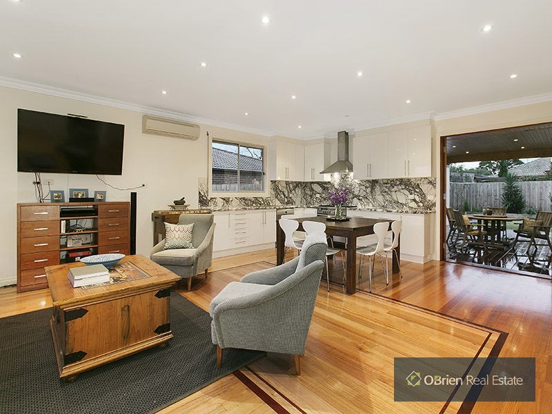 19 Cobham Street, Cheltenham VIC 3192
