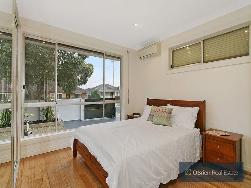 19 Cobham Street, Cheltenham VIC 3192