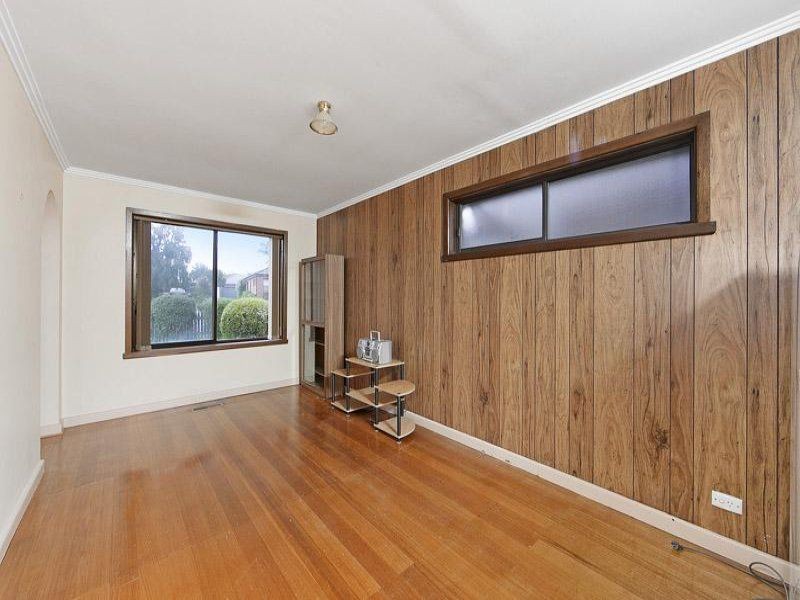 11 Belle Crescent, Mordialloc VIC 3195