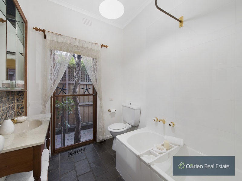 21 Michael Street, Beaumaris VIC 3193