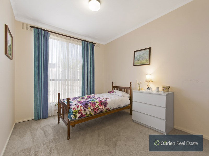 1 Pinewood Mews, Cheltenham VIC 3192